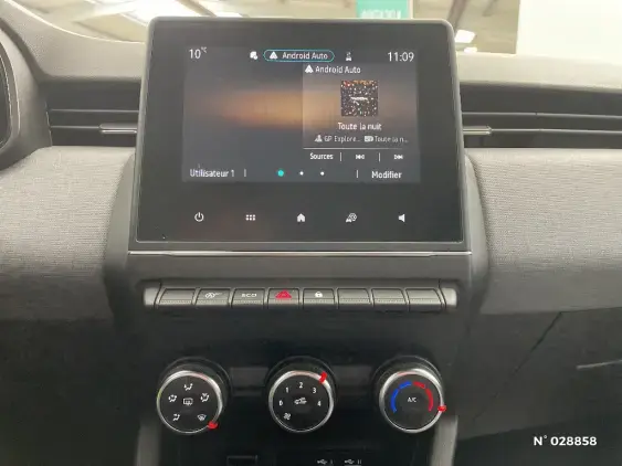 RENAULT CLIO V - voiture d'occasion - Photo 13