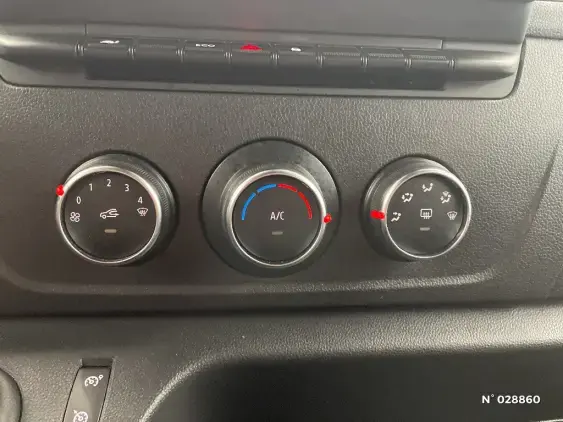 RENAULT MASTER FG III - voiture d'occasion - Photo 29