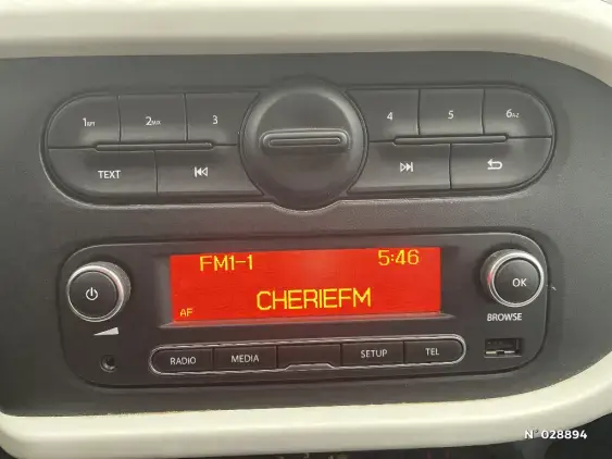 RENAULT TWINGO III - voiture d'occasion - Photo 14