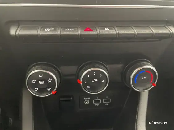 RENAULT CLIO V - voiture d'occasion - Photo 14