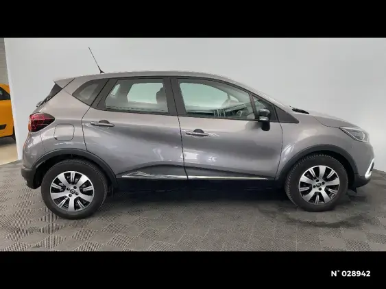 RENAULT CAPTUR - voiture d'occasion - Photo 5