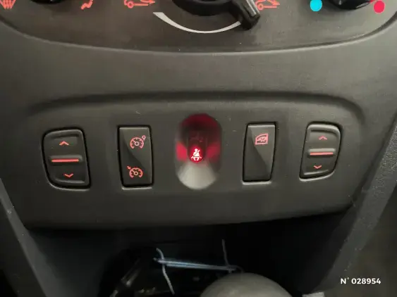 DACIA SANDERO II - voiture d'occasion - Photo 15