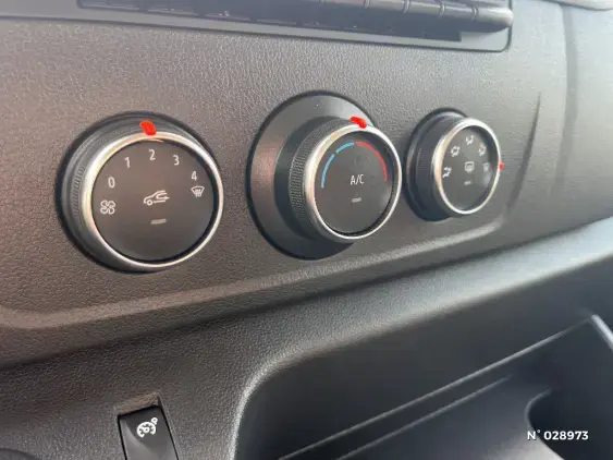 RENAULT MASTER III - voiture d'occasion - Photo 15