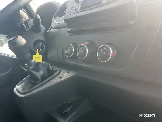 RENAULT MASTER III - voiture d'occasion - Photo 11