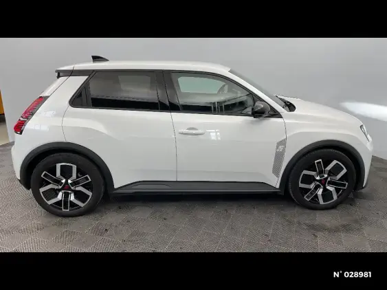 RENAULT 5 III - voiture d'occasion - Photo 5