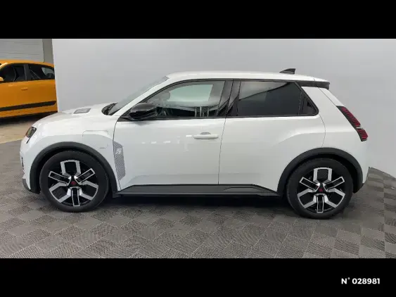 RENAULT 5 III - voiture d'occasion - Photo 2