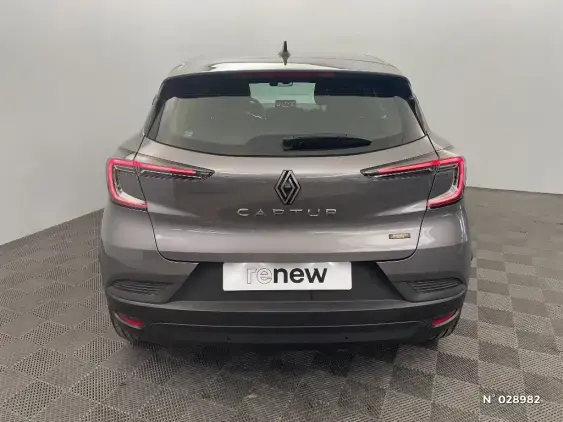 RENAULT CAPTUR II - voiture d'occasion - Photo 6