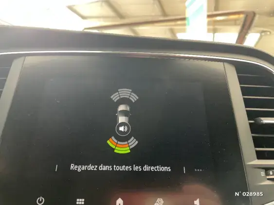 RENAULT MEGANE ESTATE IV - voiture d'occasion - Photo 14