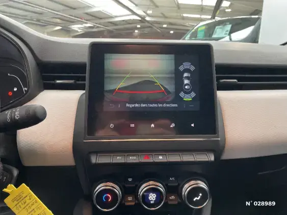 RENAULT CLIO V - voiture d'occasion - Photo 14