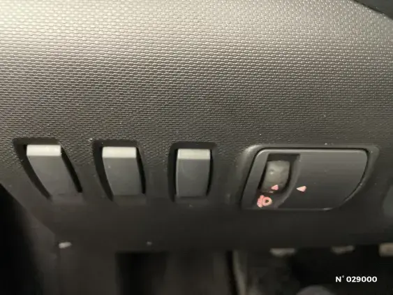 RENAULT TWINGO III - voiture d'occasion - Photo 15