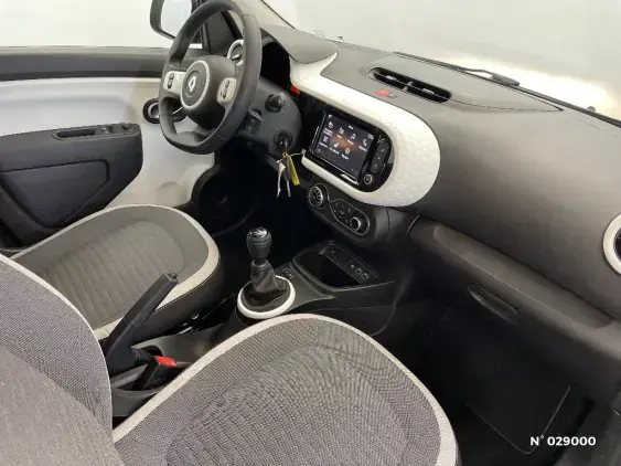 RENAULT TWINGO III - voiture d'occasion - Photo 10