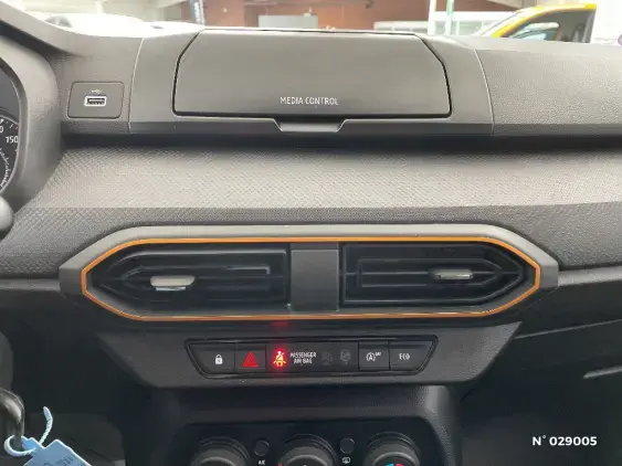 DACIA SANDERO III - voiture d'occasion - Photo 14