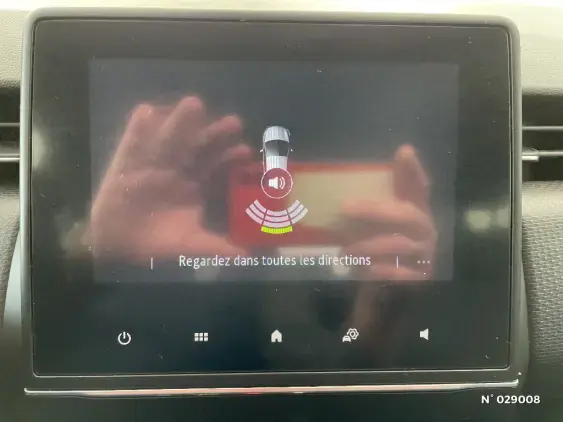 RENAULT CLIO V - voiture d'occasion - Photo 14