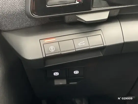 RENAULT SCENIC V ELECTRIQUE - voiture d'occasion - Photo 15