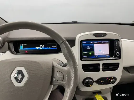 RENAULT ZOE - voiture d'occasion - Photo 13