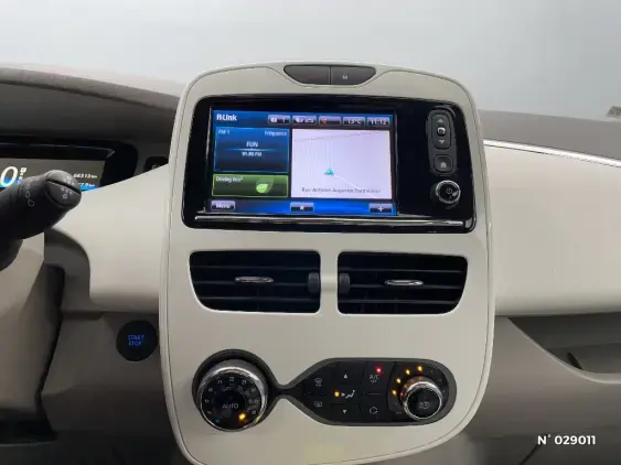 RENAULT ZOE - voiture d'occasion - Photo 15