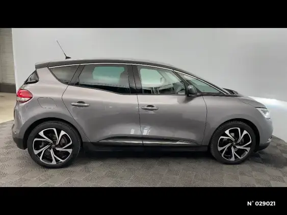 RENAULT SCENIC IV - voiture d'occasion - Photo 5