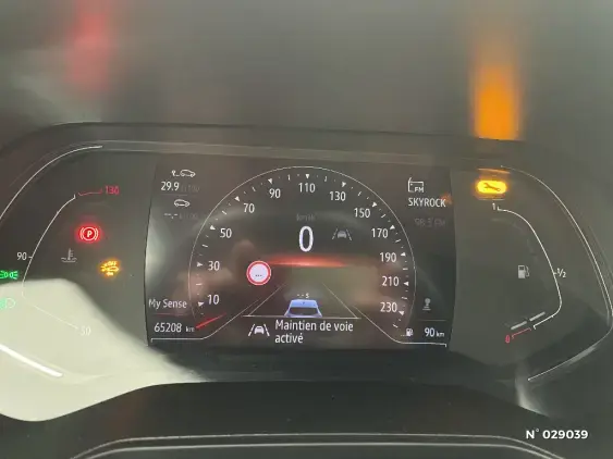 RENAULT CLIO V - voiture d'occasion - Photo 12