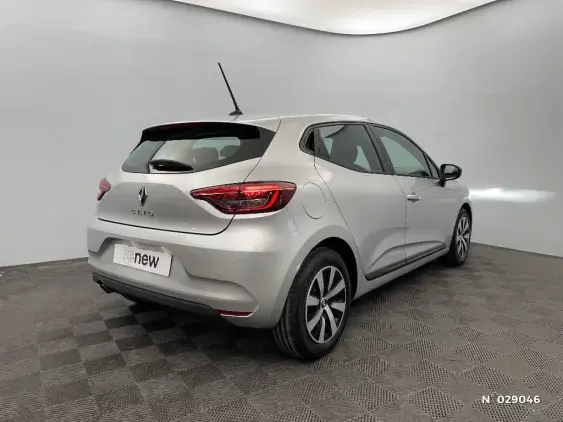 RENAULT CLIO V - voiture d'occasion - Photo 4