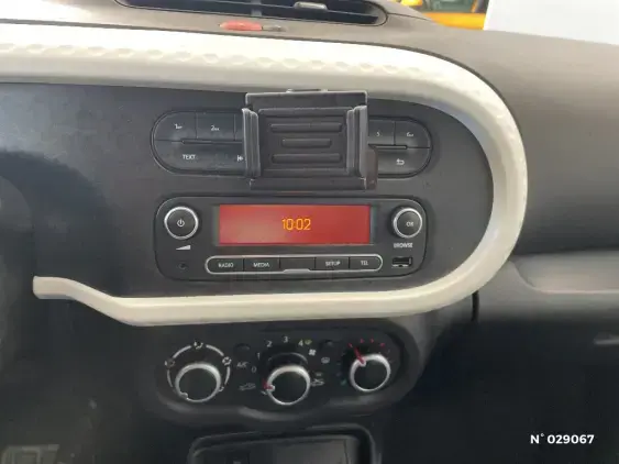 RENAULT TWINGO III - voiture d'occasion - Photo 13