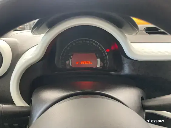 RENAULT TWINGO III - voiture d'occasion - Photo 12