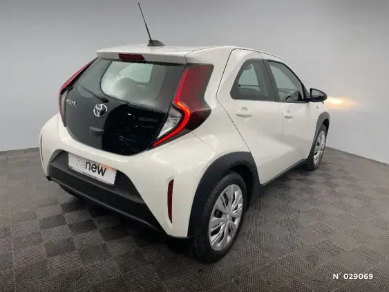 TOYOTA AYGO X - voiture d'occasion - Photo 4
