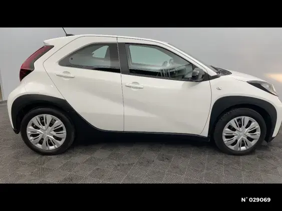 TOYOTA AYGO X - voiture d'occasion - Photo 5