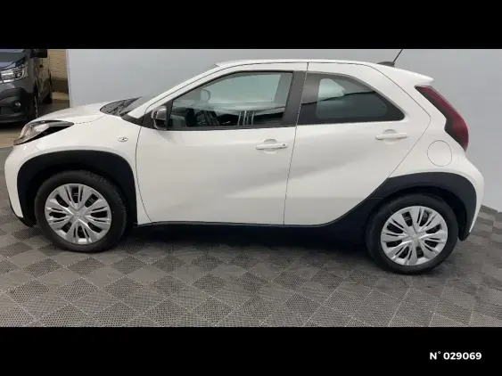 TOYOTA AYGO X - voiture d'occasion - Photo 2