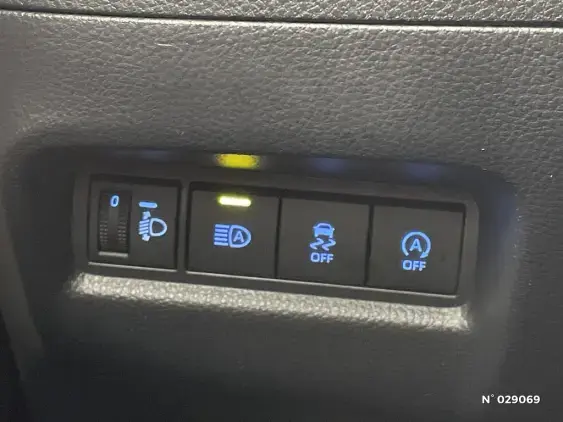 TOYOTA AYGO X - voiture d'occasion - Photo 15