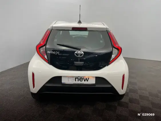 TOYOTA AYGO X - voiture d'occasion - Photo 6
