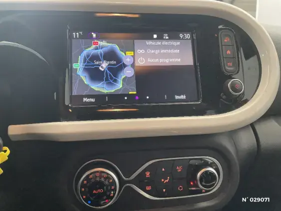 RENAULT TWINGO ELECTRIQUE III - voiture d'occasion - Photo 13