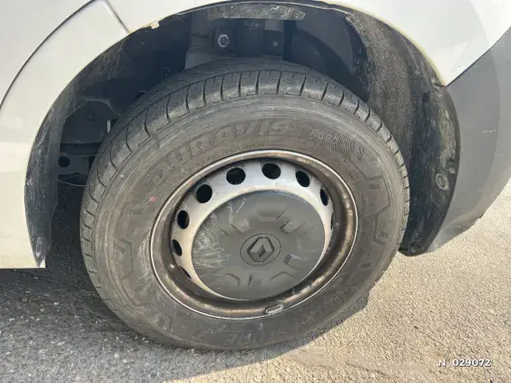 RENAULT MASTER III - voiture d'occasion - Photo 8