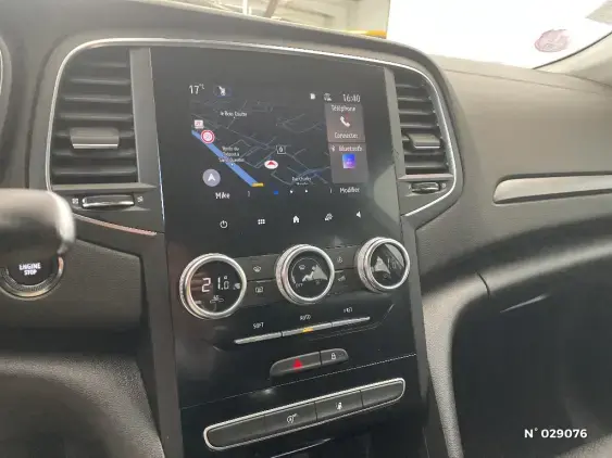 RENAULT MEGANE IV - voiture d'occasion - Photo 13