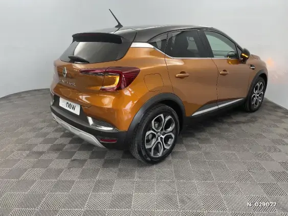 RENAULT CAPTUR II - voiture d'occasion - Photo 4