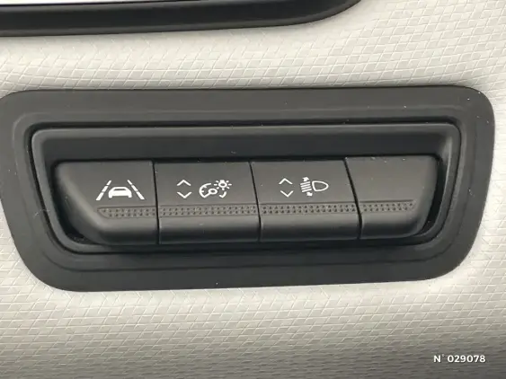 RENAULT CLIO V - voiture d'occasion - Photo 15