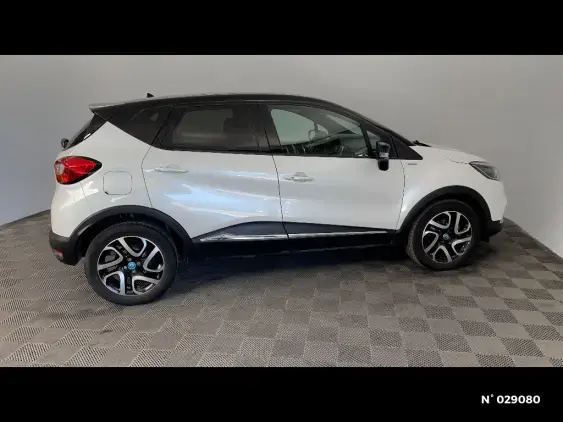 RENAULT CAPTUR - voiture d'occasion - Photo 5