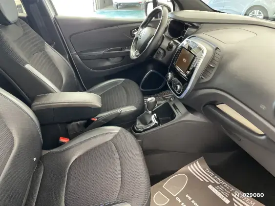 RENAULT CAPTUR - voiture d'occasion - Photo 10