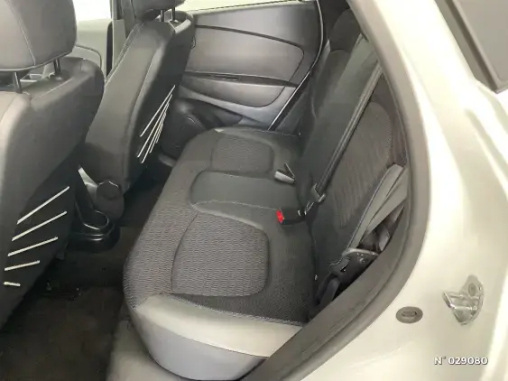 RENAULT CAPTUR - voiture d'occasion - Photo 11