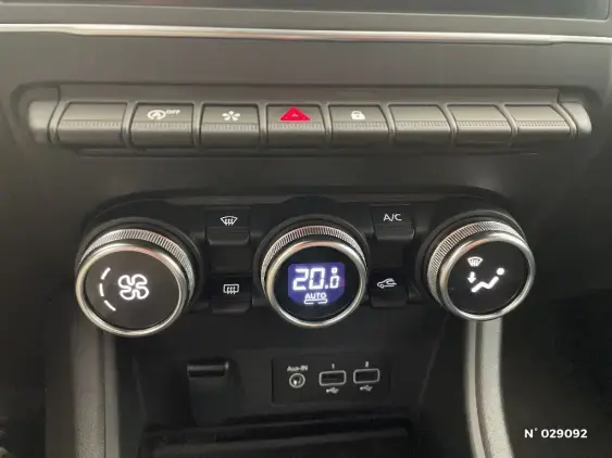 RENAULT CAPTUR II - voiture d'occasion - Photo 15