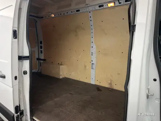 RENAULT MASTER FG III - voiture d'occasion - Photo 11