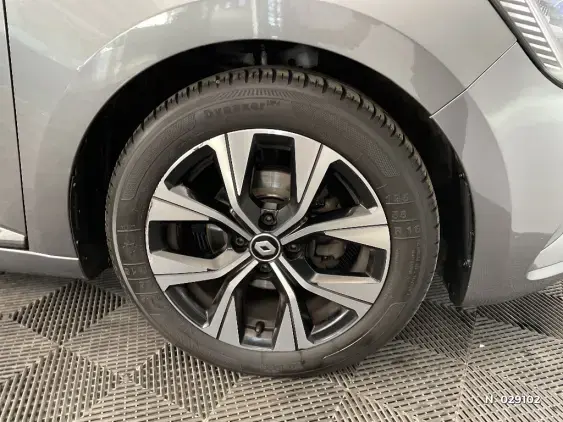 RENAULT CLIO V - voiture d'occasion - Photo 8