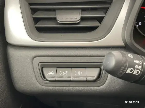 RENAULT CAPTUR II - voiture d'occasion - Photo 15