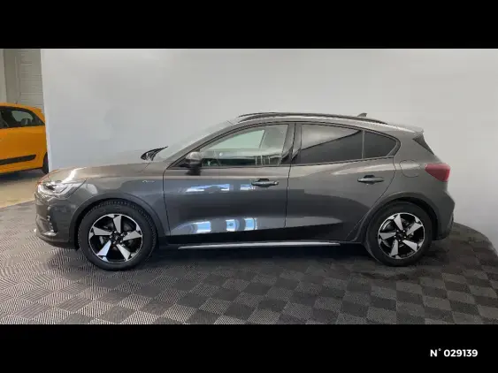 FORD FOCUS IV - voiture d'occasion - Photo 2