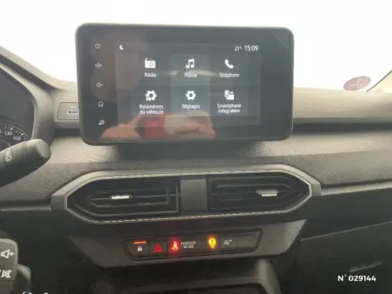 DACIA SANDERO III - voiture d'occasion - Photo 13