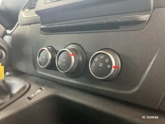 RENAULT MASTER FG III - voiture d'occasion - Photo 15