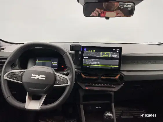 DACIA DUSTER III - voiture d'occasion - Photo 9