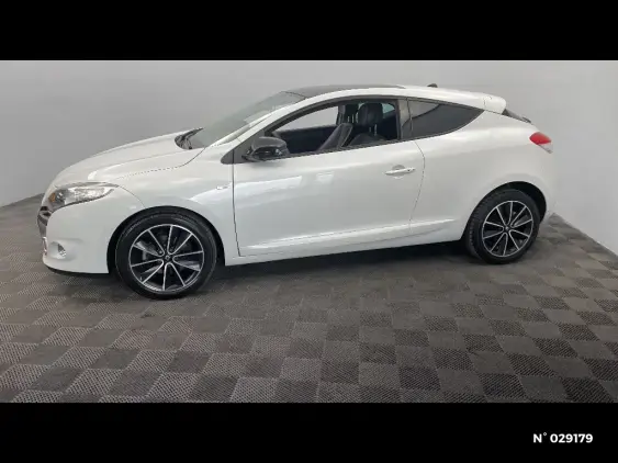 RENAULT MEGANE III - voiture d'occasion - Photo 2