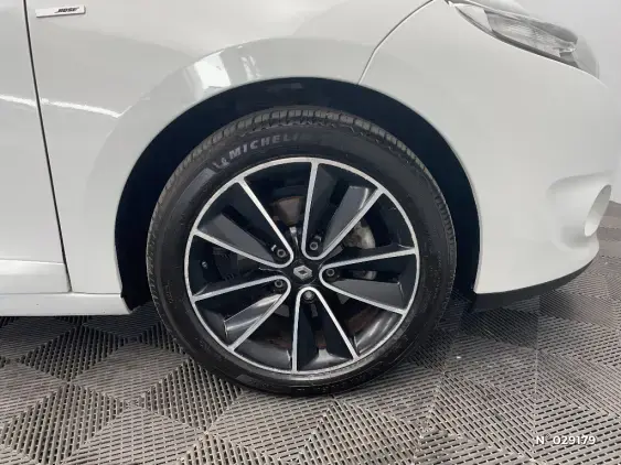 RENAULT MEGANE III - voiture d'occasion - Photo 8