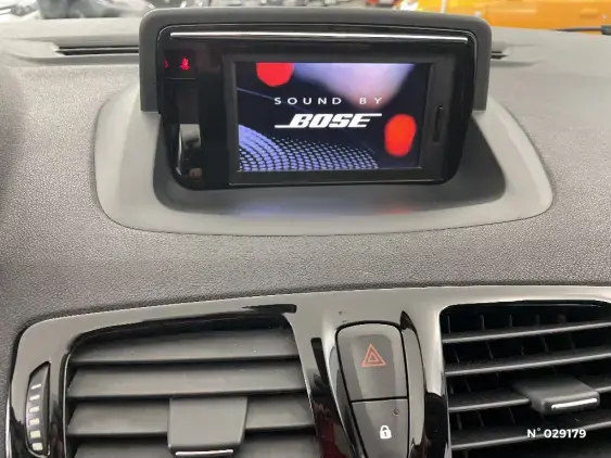 RENAULT MEGANE III - voiture d'occasion - Photo 14