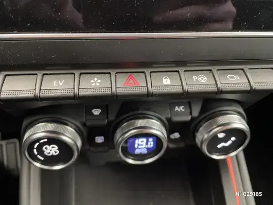 RENAULT CLIO V - voiture d'occasion - Photo 27